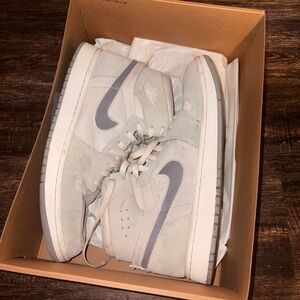 Jordan Air CMFT 2 Summit White/Particle Grey Sneakers